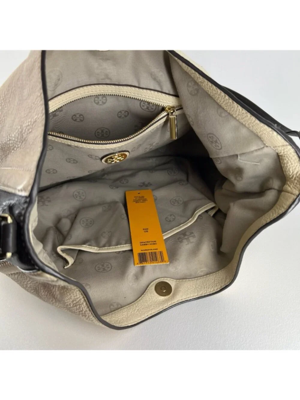 Tory Burch Sammy Hobo Shoulder Bag Womens Pebbled Leather Cream Black Colorblock